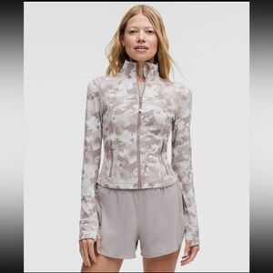 Lululemon define *nulu